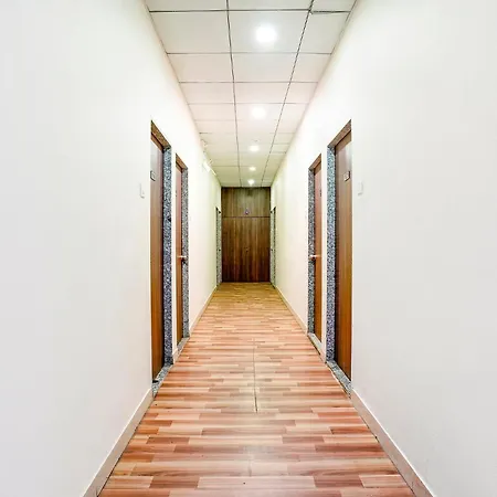Fabhotel Gokuldham-3